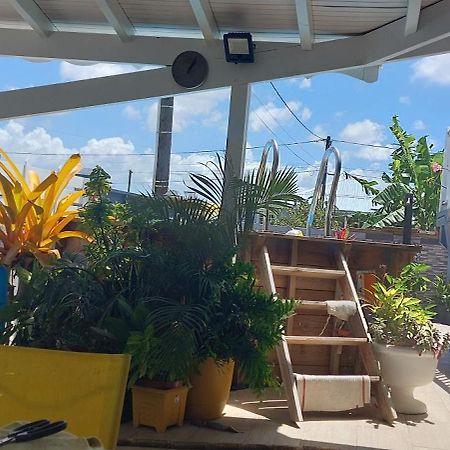 Haut De Villa Agreable Et Paisible Climatise, Wifi Anse-Bertrand Exterior foto